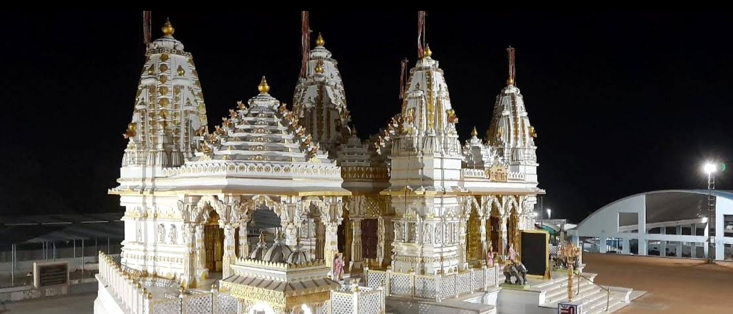 Shree Vimalnath Swami Jain Daherasar at night